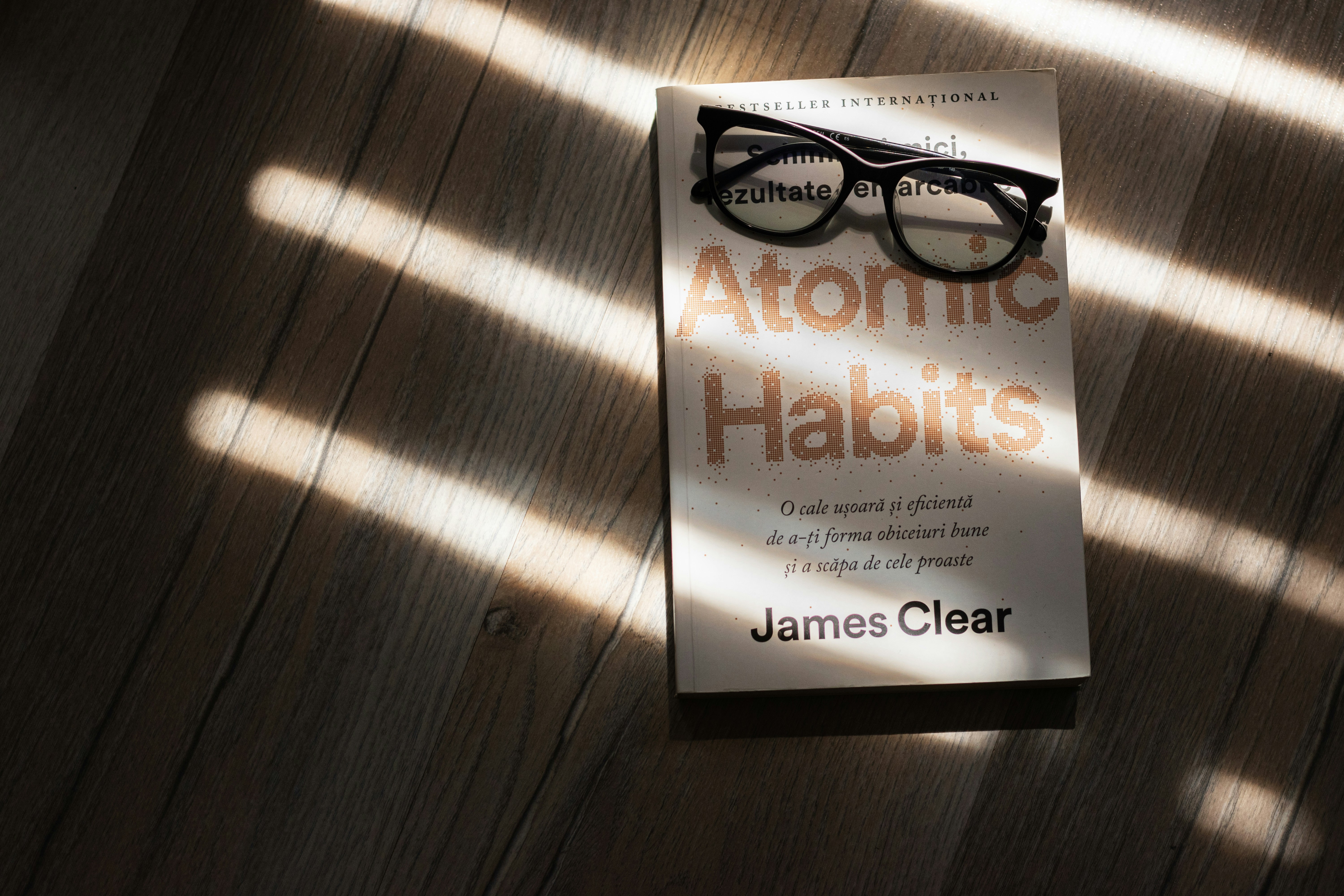 Atomic Habits (James Clear